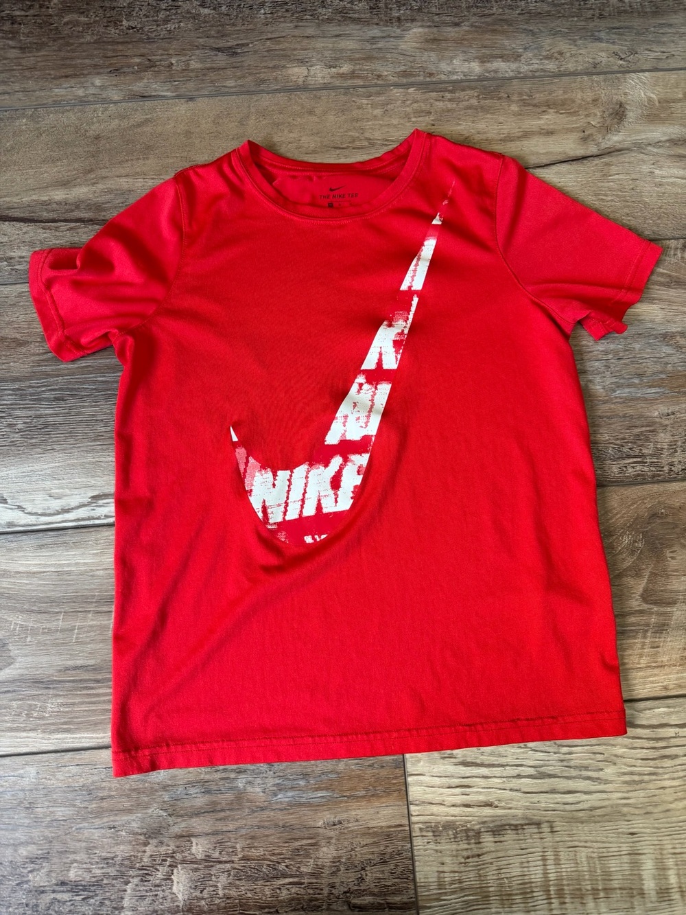 Nike Red Boys' Medium Dri-Fit Graphic Swoosh Tee